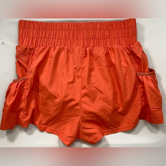 Neon Orange Gym Shorts Unbranded NWOT Size Small SKU0918 - Picture 7 of 9